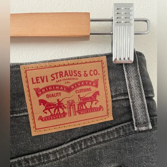Levi's Wedgie skinny filform women’s Gray Jeans size 31 - Picture 2 of 11